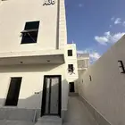 فيلا للبيع في العالية ( المحيسن )
