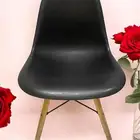 كراسي بحالة جيده