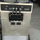 مكينة ايس كريم