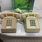 تلفون امريكي قدم شبه جديد