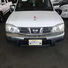 نيسان غمارتين GLموديل 2006