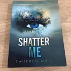 كتاب shatter me مطبوع