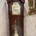 ساعة بيت وفيها منبه