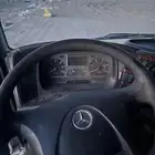 تريلا نوع مرسيدس