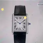 اللي عنده ساعة كارتييه اصلية من نوع تانك للبيع تكون نظيفة