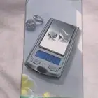 ميزان المجوهرات الرقمي الإلكتروني الأصغر في العالم