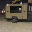 فود ترك للإيجار.