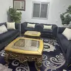 كنب مع الطاولات للبيع