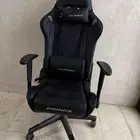 كرسي أصلي مستخدم نظيف