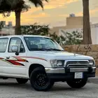 للبيع هايلكس غمارتين 1999 ((GL))نظيف