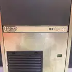صانعة الثلج BREMA