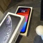 ايفون XR للبيع استخدام نظيف جد ا
