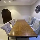 طالولة طعام كبيرة من هوم سنتر