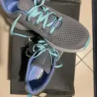 حذاء سكتشرز جديد