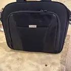 شنطه لاب توب للبيع استخدام مره واحده