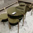 طاولات للبيع
