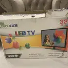 شاشة