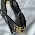 نظارة شمسية ماركة بلنسياقا
