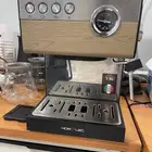 مكينه اسبريسو مع جميع ملحقاتها نظيفه