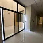 ادوار للبيع في الحمراء