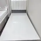 سرير نفر جديد ونظيف مع مرتبة دبل