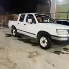 للبيع داتسوان 2001