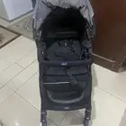 عربة أطفال ماركة Chicco بحالة ممتازة