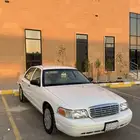 للبيع فورد بوليسي2010