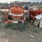 معدات دنابر ونشات خزانات قلوص حمالات كيابل براميل كنتينر