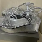 كعب (الاستخدام مرة واحدة )