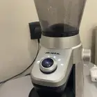 مكينة قهوة و مطحنه للبيع