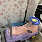 كرسي أطفال للسياره ولعبه أطفال