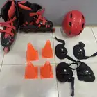 حذاء تزلج مع أدواتها كاملة