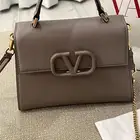 شنطة فالنتينوا جديده 7500