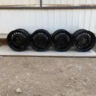 جنوط هايلوكس مرسيدس اسود