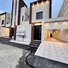 للبيع دور ارضي بحوش وسيع المحاله وشقق علويه فاخره وسيعه