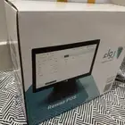 شاشة كاشير و طابعة و صندوق و قارئ بار كود و ورق نقاط البيع