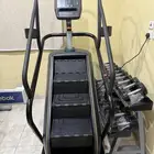 اجهزة رياضية اجهزة نادي درج نادي سلم نادي امريكي ماتريكس