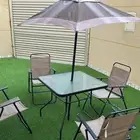 طولت وكرسي حديقة