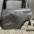 باب هافال خلفي فيه ضربه