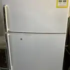 ثلاجة نظيفه