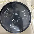 ساعة ضغط وحرارة وديزل وهواء عايدي او البي