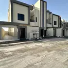 للبيع شقه علويه بسطح خاص (بالمحاله) خلف حرس الحدود500الف