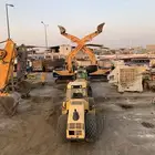 معدات حفر وترحيل بوكلينات وردم بوبكات ورصاصه