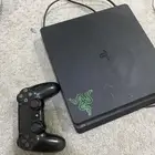 سوني 4 للبيع مستخدم نظيف مع جميع ملحقاته