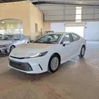 تويوتا كامري E بلس هايبرد 2025