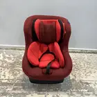 كرسي أطفال للسيارة