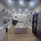 محل حلويات للتقبيل