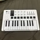 MIDI controller   ميدي كنترولر