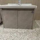 مغسله دولاب مع خلاط. مع مرايا. سليمه على الشرط